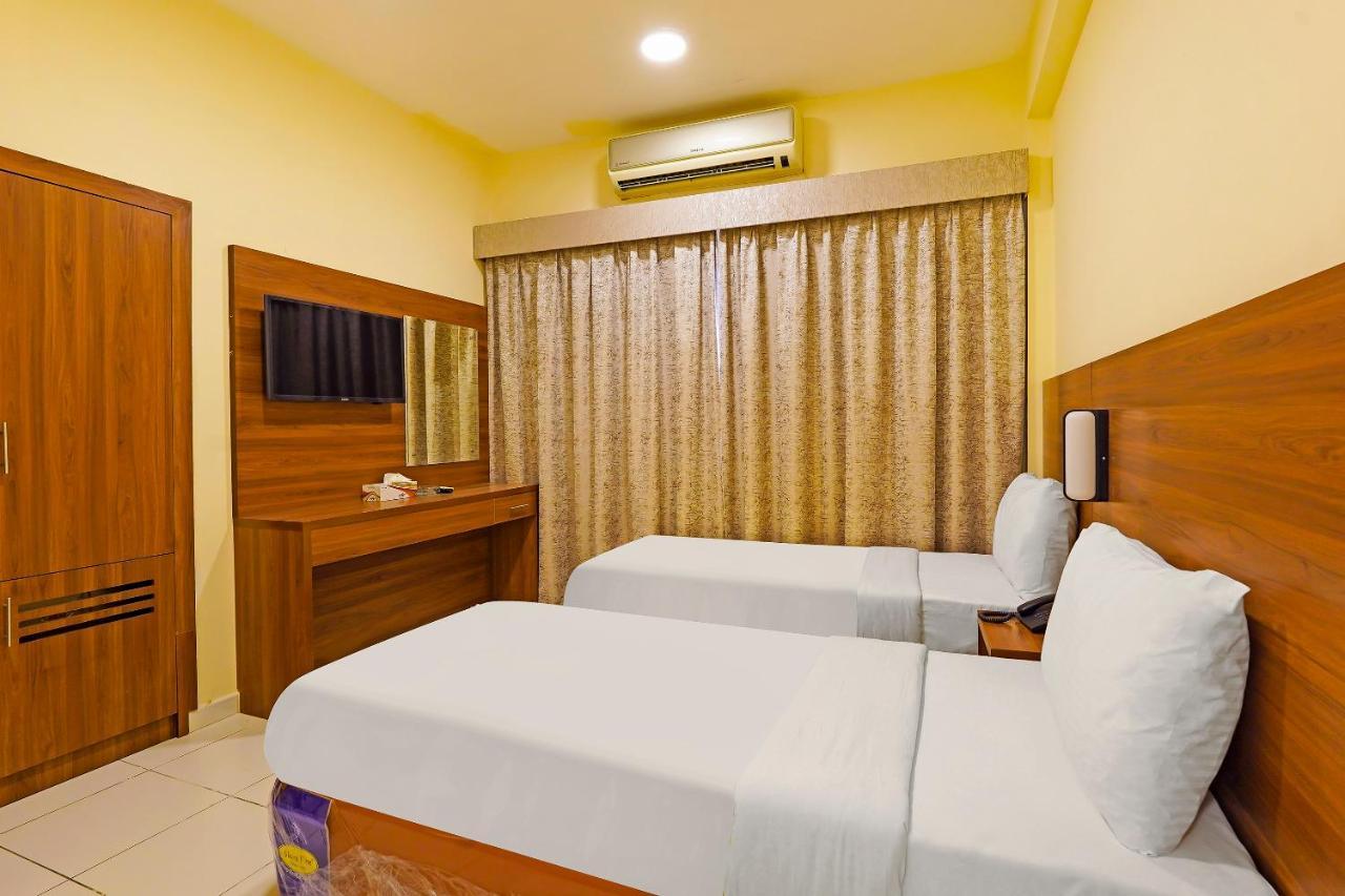 Oyo 925 Emirates Hotel 迪拜 外观 照片