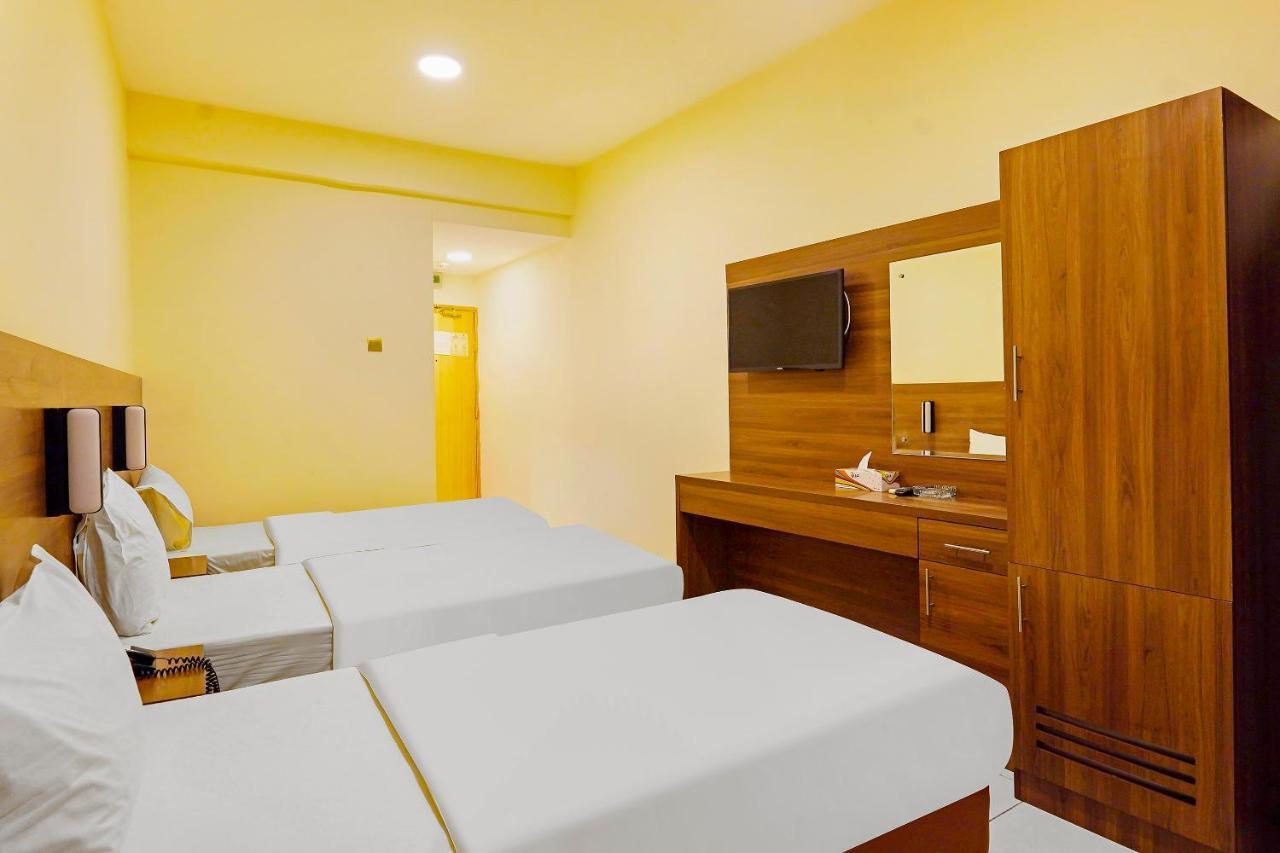 Oyo 925 Emirates Hotel 迪拜 外观 照片