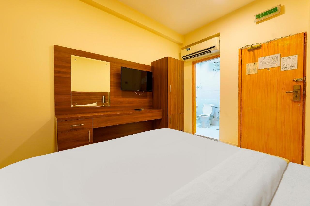 Oyo 925 Emirates Hotel 迪拜 外观 照片